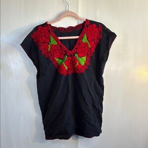 Vintage Embroidered 90’s Rose Top
